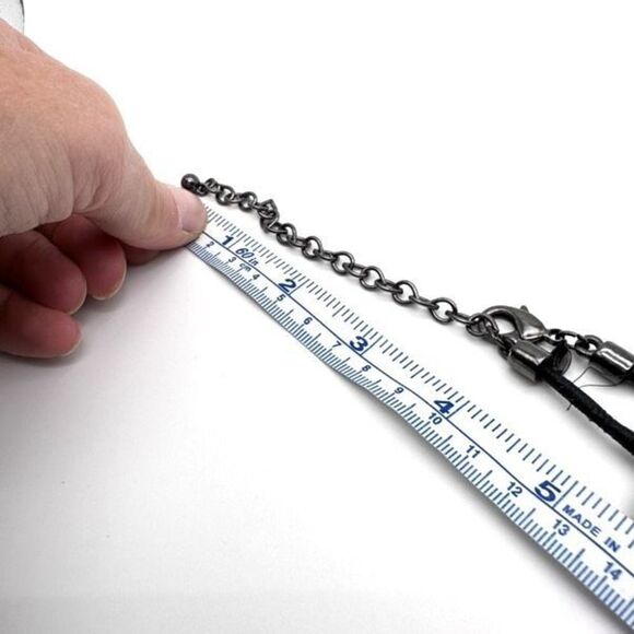 Chico’s stunning iridescent beaded layered choker necklace black multicolor - Picture 8 of 8